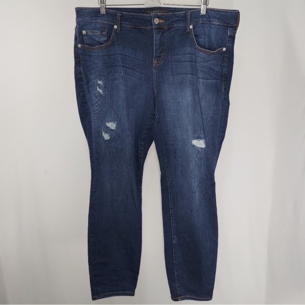 Torrid Jeans Skinny 20R Womens Blue Cotton Stretch Denim Distressed Torn Premium